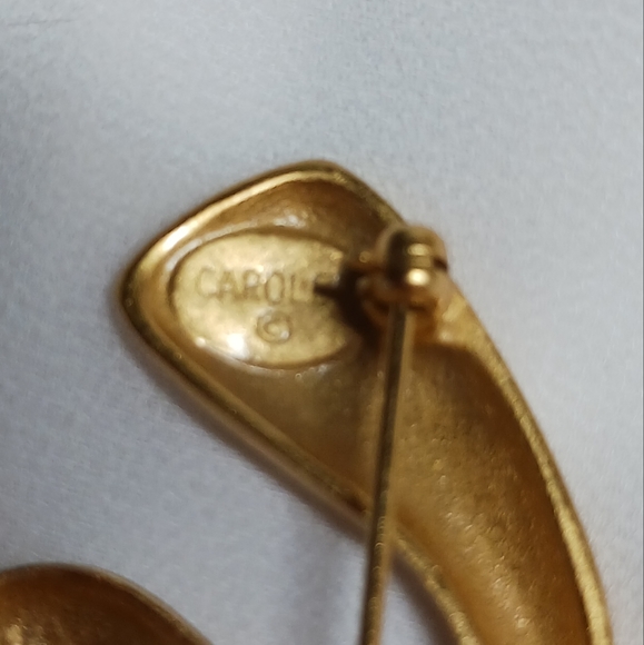 VTG Carolee Gold Tone Squiggle S Brooch Pin, Designer Signature - Picture 4 of 5